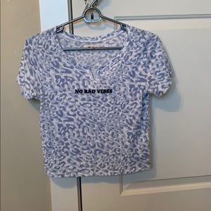 “No Bad Vibes” Crop Top